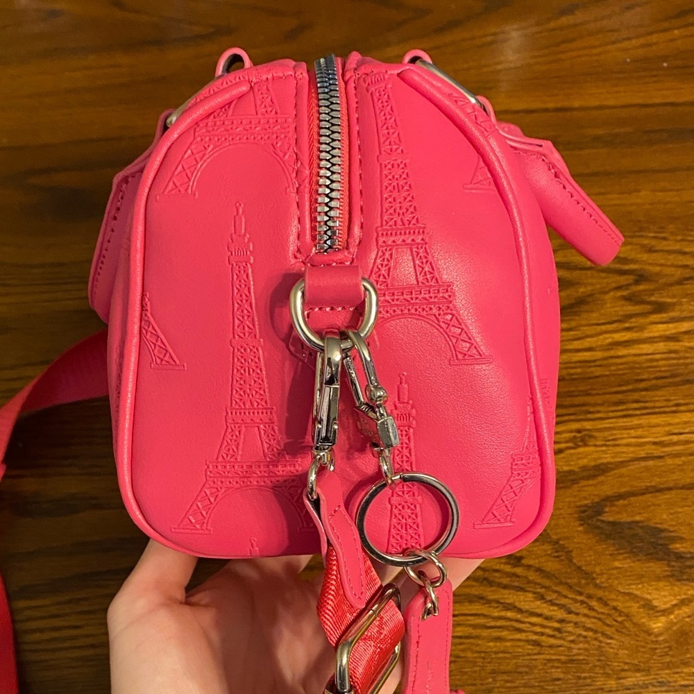 Betsey Johnson Pink Mini Duffel Crossbody Bag Eiffel Tower Paris Barrel Purse - Picture 8 of 13